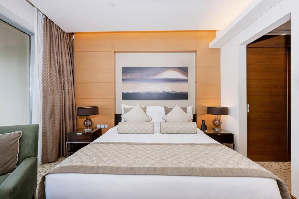 Emaar Fashion Avenue - Formerly Address Dubai Mall Four Apple 외부 사진