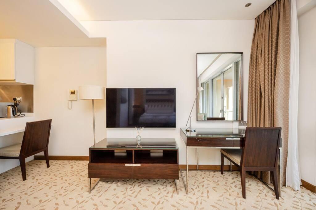 Emaar Fashion Avenue - Formerly Address Dubai Mall Four Apple 외부 사진